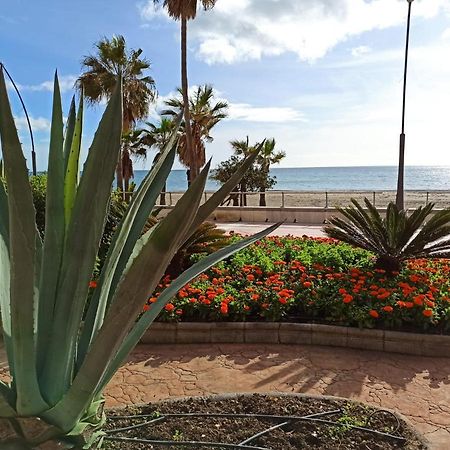 Apartamento Vacacional Paseo Maritimo Esteponaアパートメント エクステリア 写真